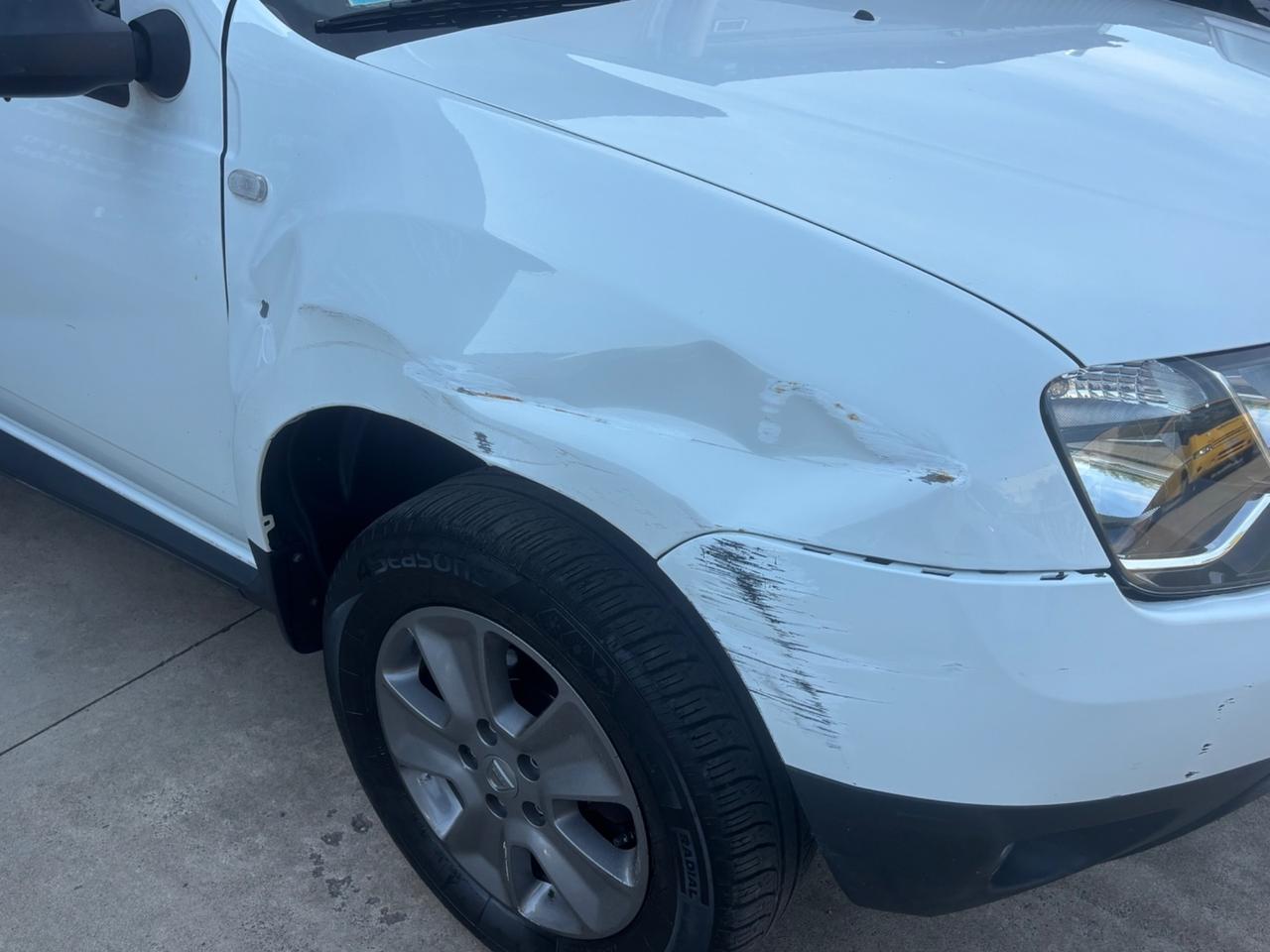 Dacia Duster 1.6 110CV 4x2 GPL ok neopatentati anni 2015