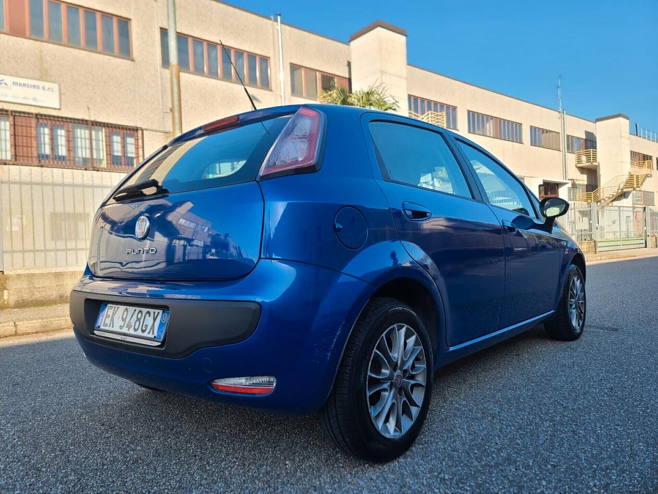 Fiat Punto Evo 1.200 benx neopatentati e5