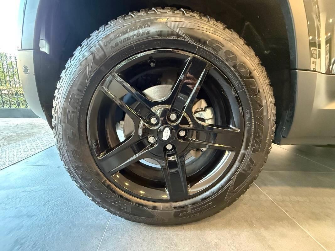 Land Rover Defender 90 3.0d i6 mhev SE awd 200cv auto 6p.ti