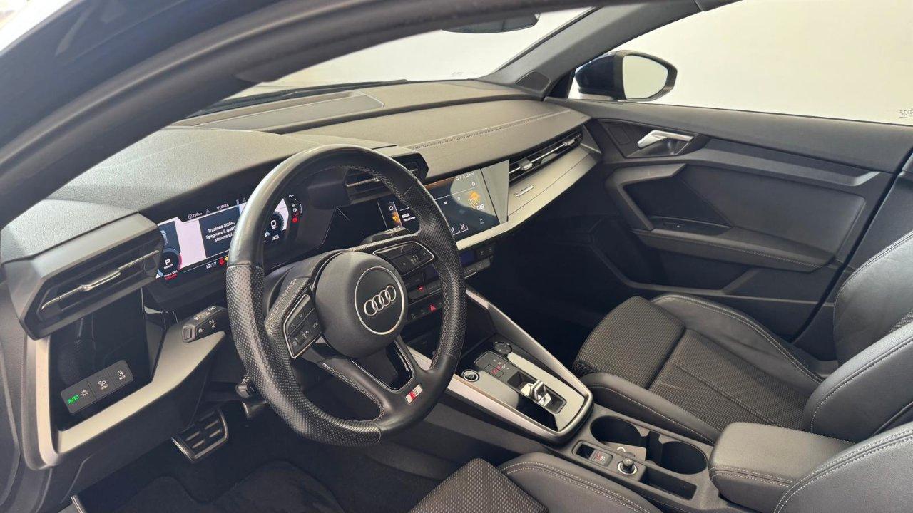 Audi A3 Sportback 2.0 tdi S line Edition s-tronic