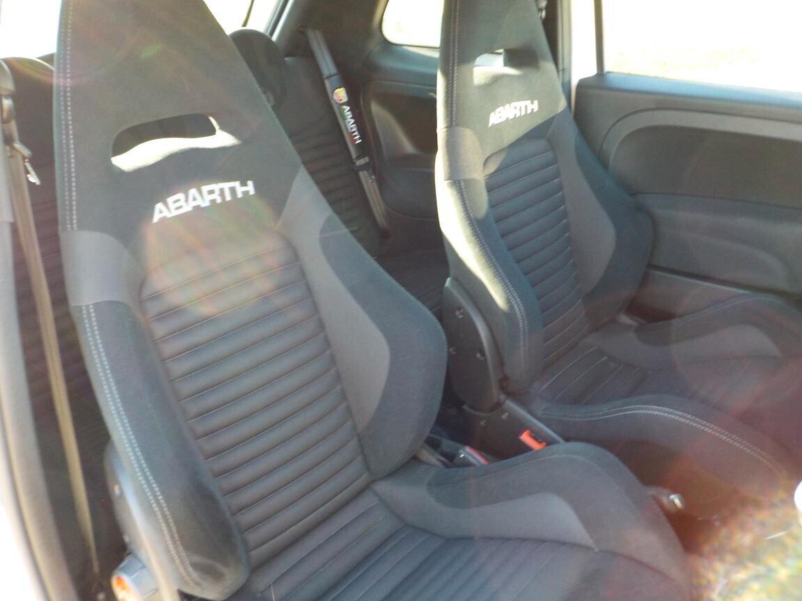 Abarth 595 1.4 Turbo T-Jet 180 CV Competizione