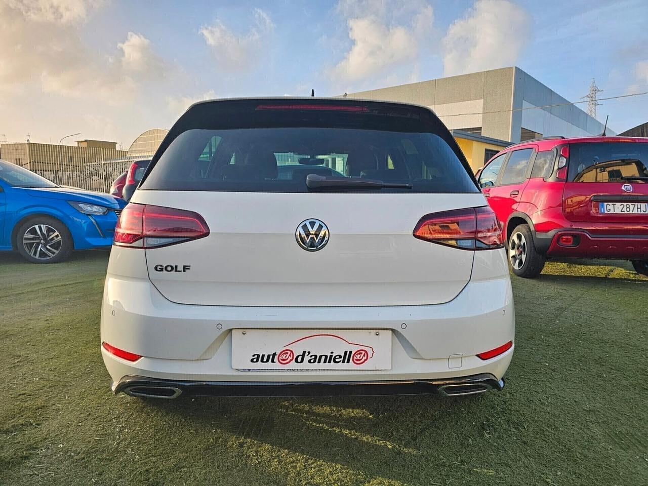 Volkswagen Golf 1.6 TDI 115 CV 5p. R-Line