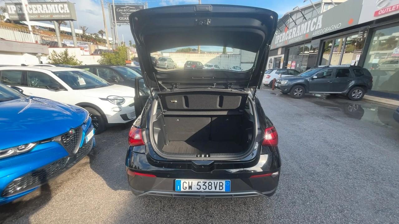 Hyundai i20 1.2 MPI MT Connectline