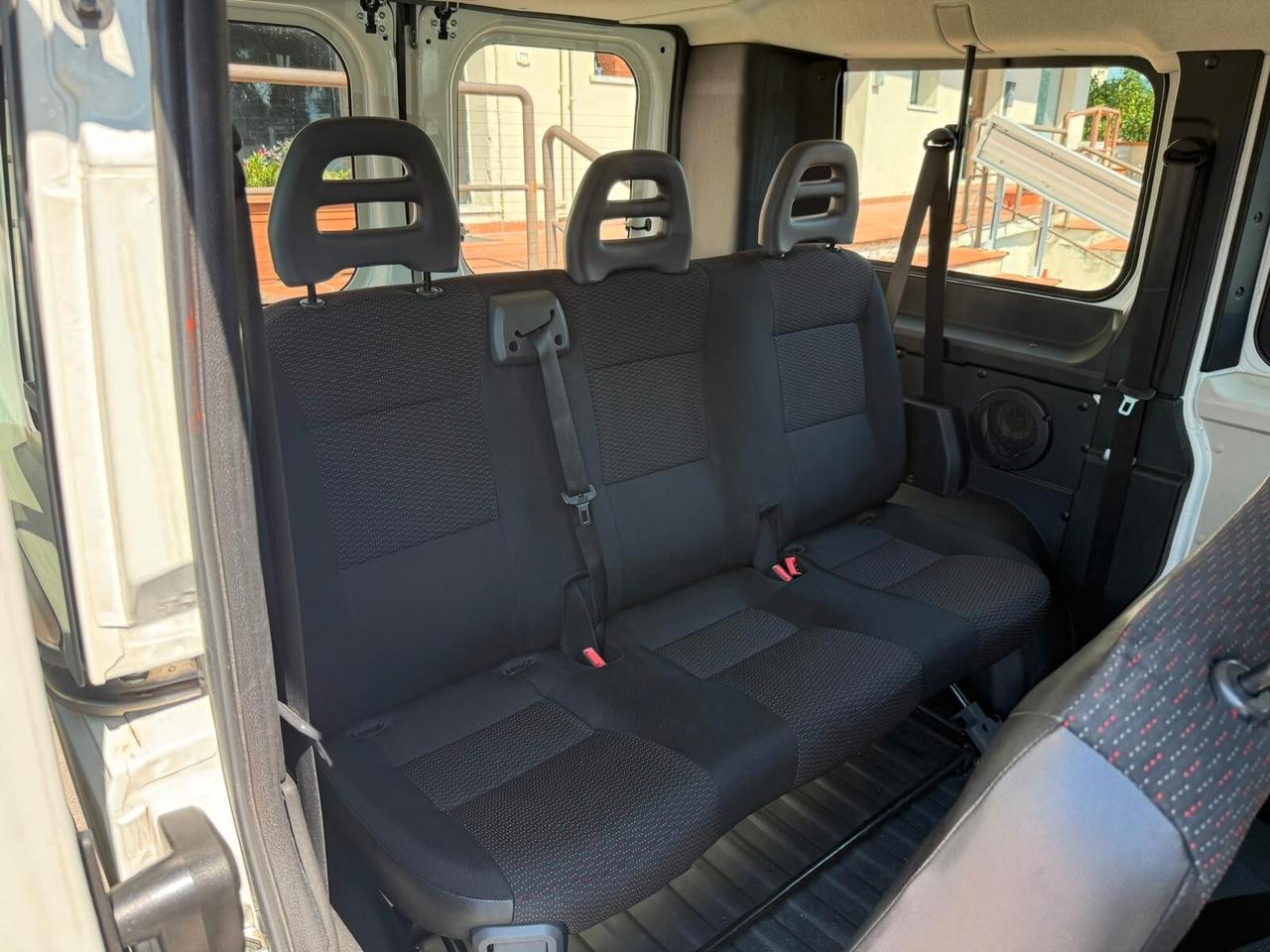 Peugeot Boxer 330 2.0 BlueHDi/110CV FAP PC-TN Combi Comfort