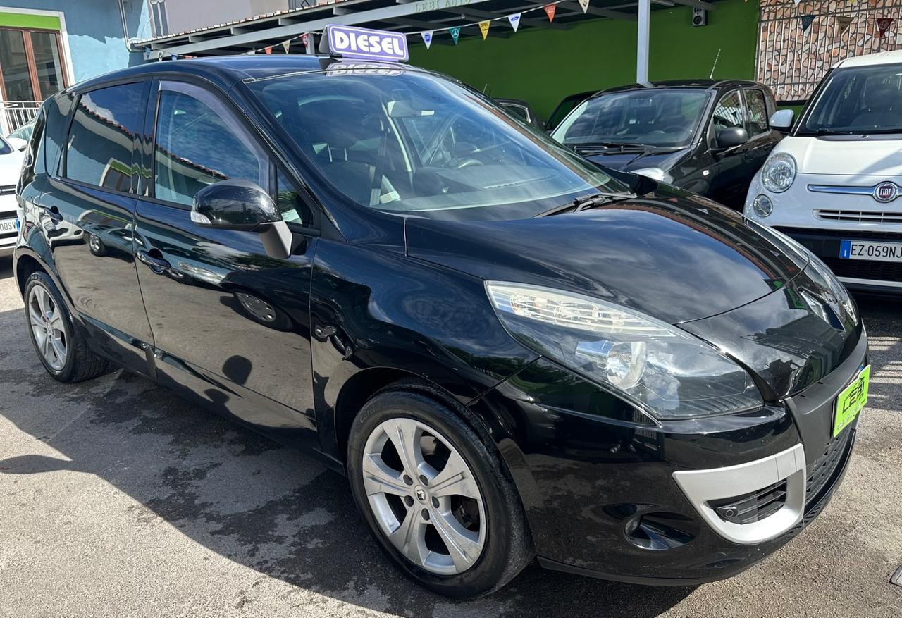 Renault Scenic X-Mod 1.5 dCi 110CV Luxe AUTOMATICO