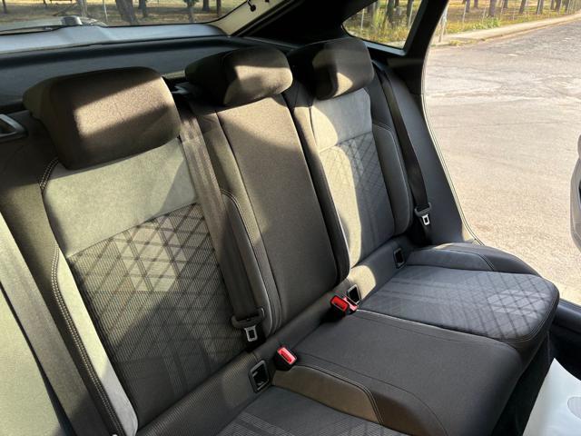 VOLKSWAGEN Taigo 1.0 TSI 116 CV DSG R-Line TETTO APR/PAN