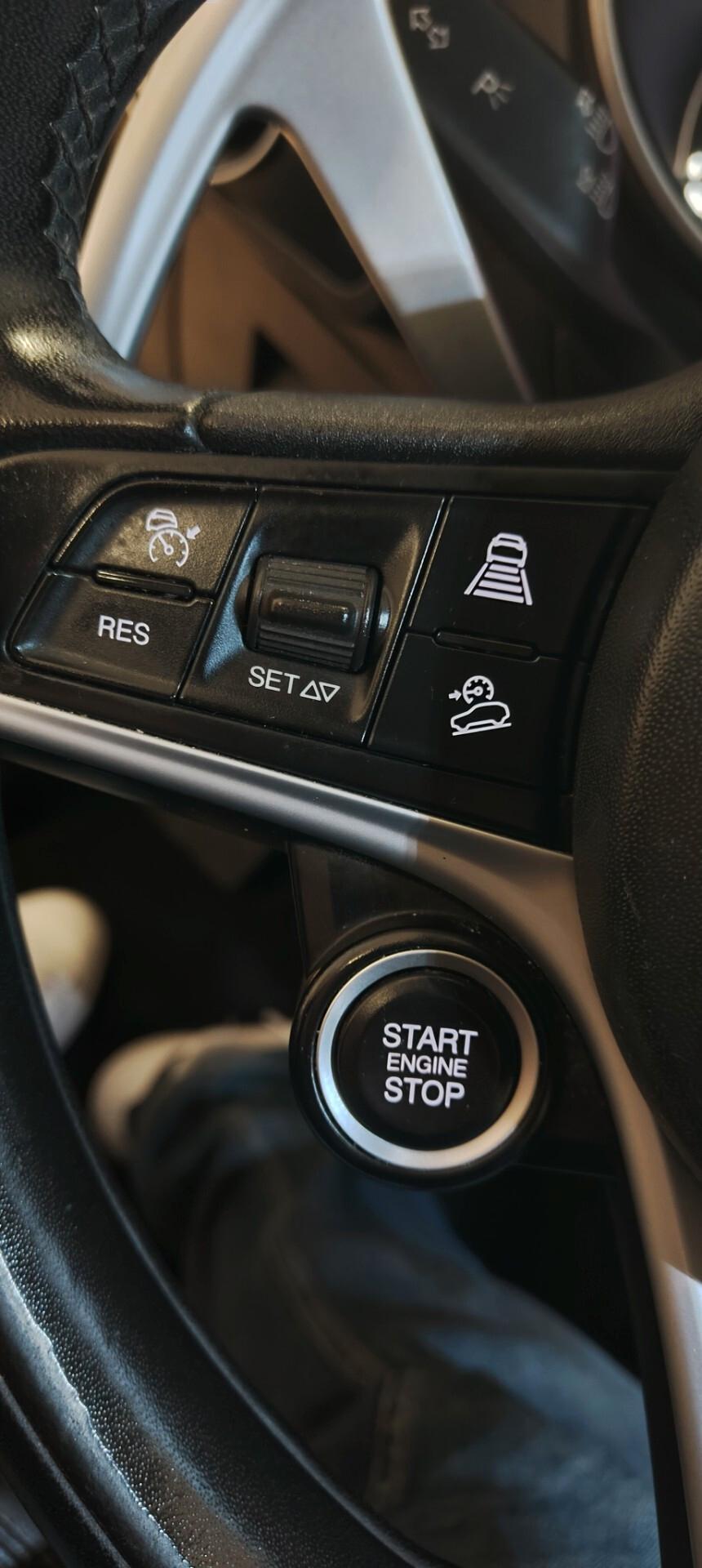 Alfa Romeo Stelvio 2.2 Turbodiesel 190 CV AT8 Q4 Super