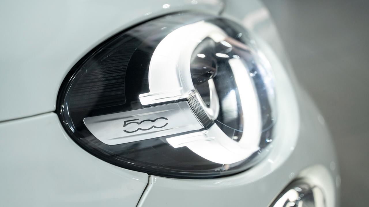 Fiat 500X 1.6 MJT SPORT 4X2 120CV AUTO TETTO NAVI PELLE XENO