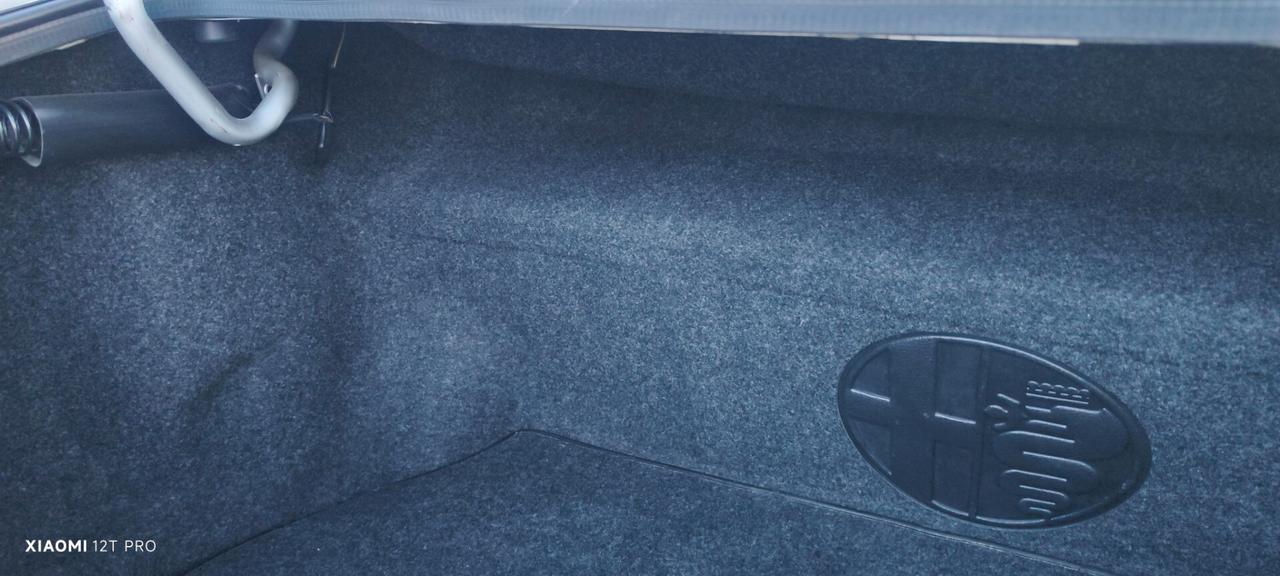 Alfa Romeo 75 1.8 TURBO (SERIE LIMITATA A.S.N)