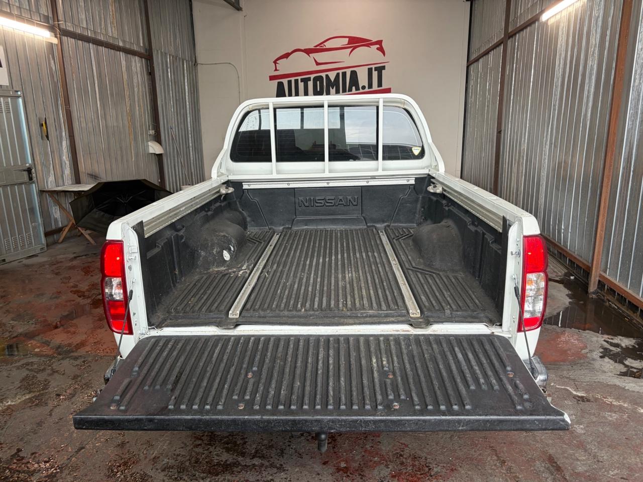 Nissan Navara 2.5 dCi 4 porte Double Cab LE