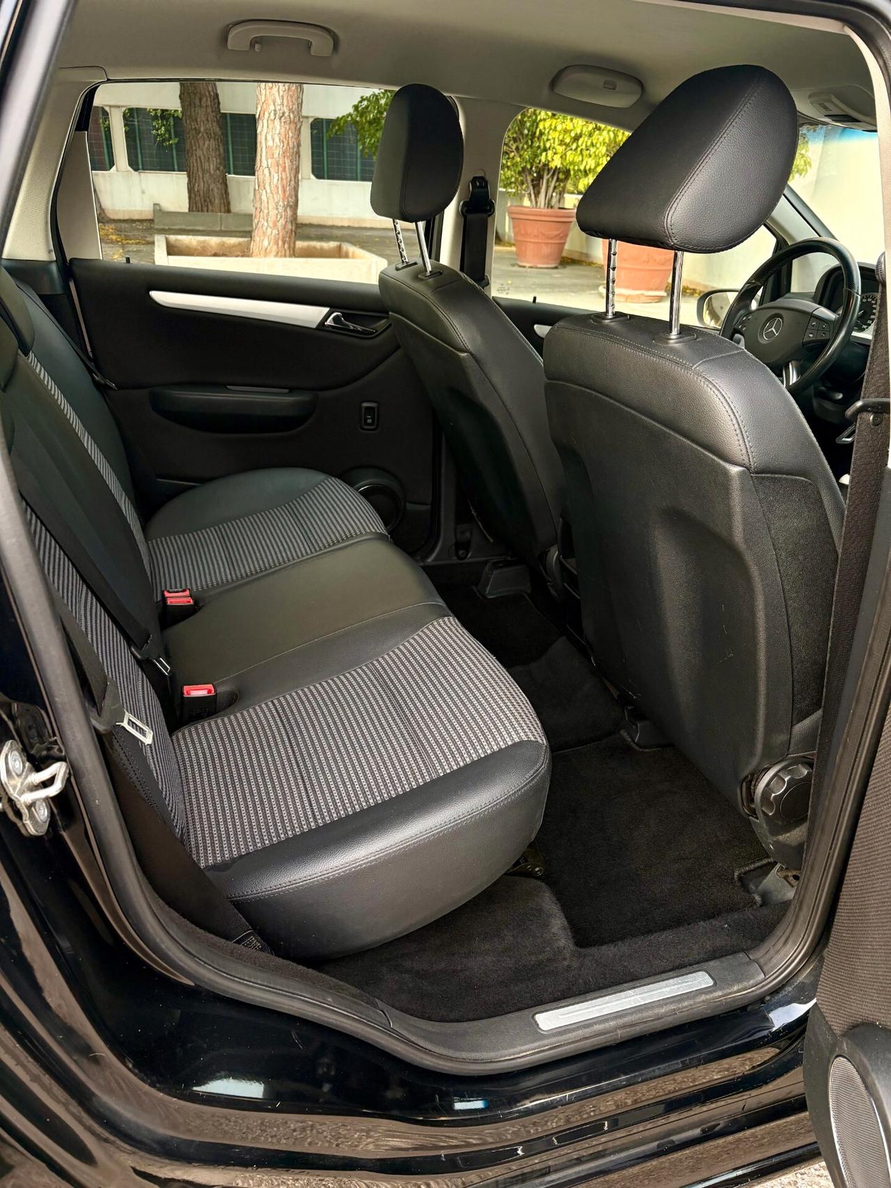 Mercedes-benz B 200 CDI Sport