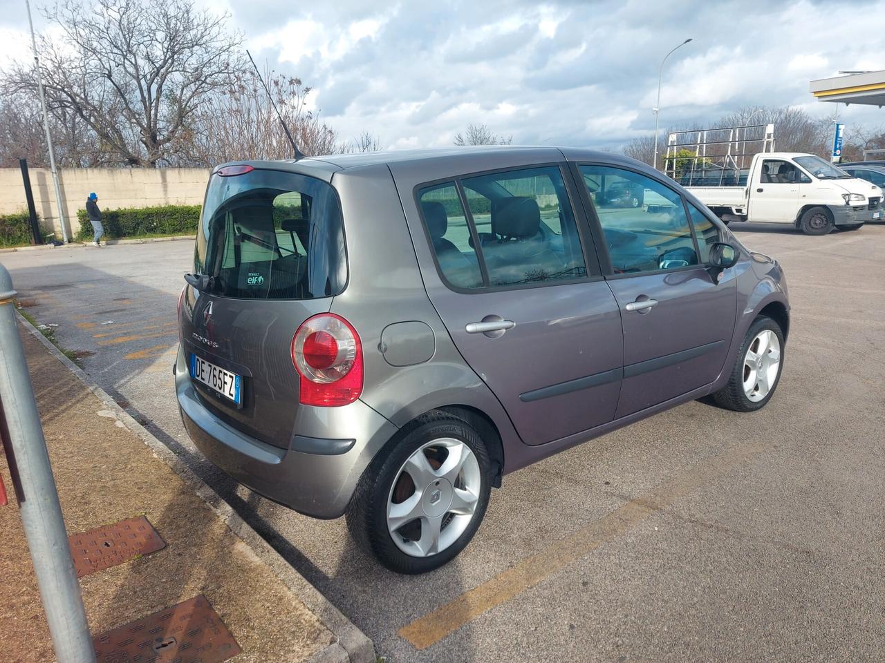 Renault Modus 1.5 dCi 85CV automatica