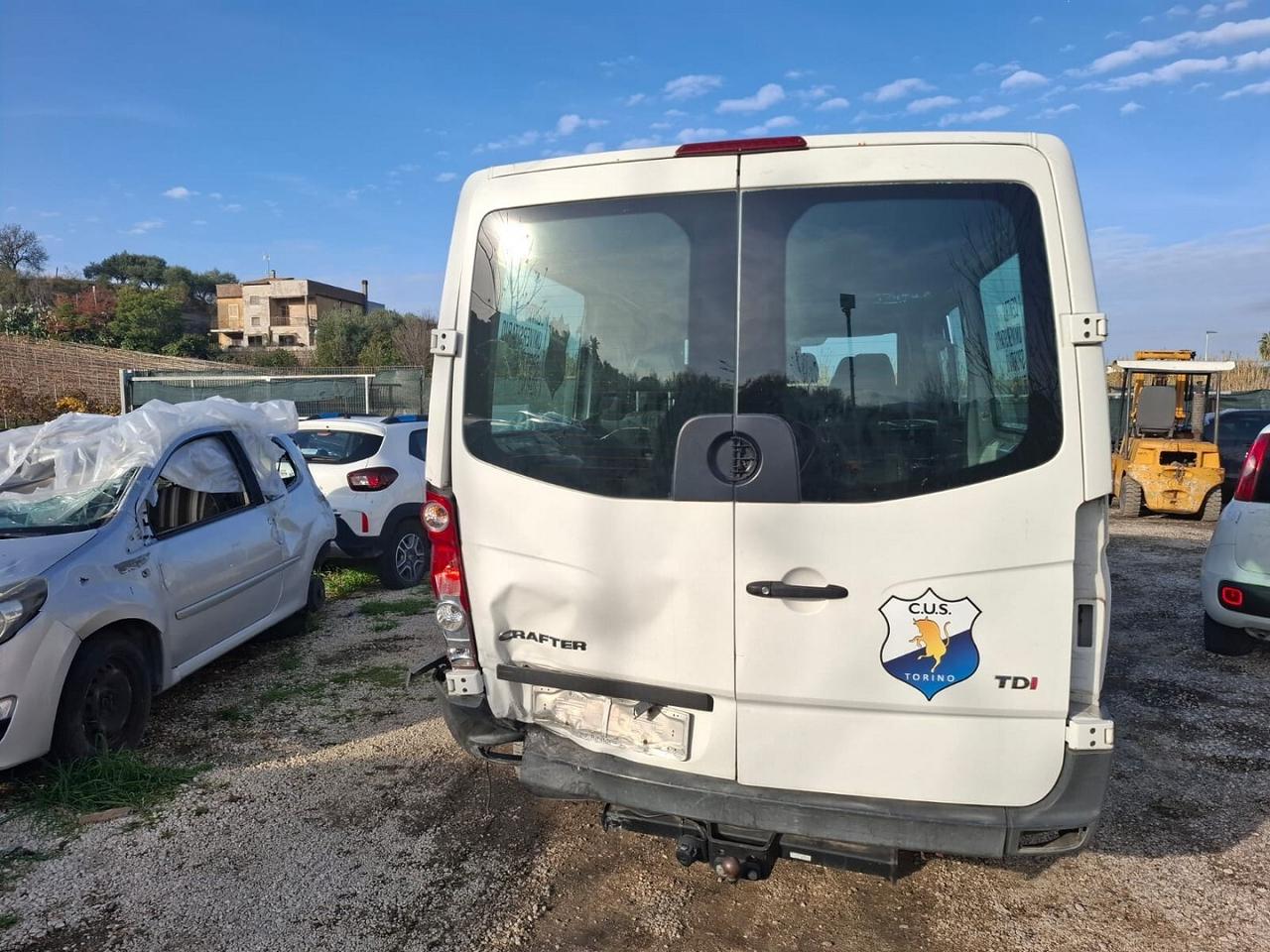 VW CRAFTER 2.0 SINISTRATO 9 POSTI MARCIANTE