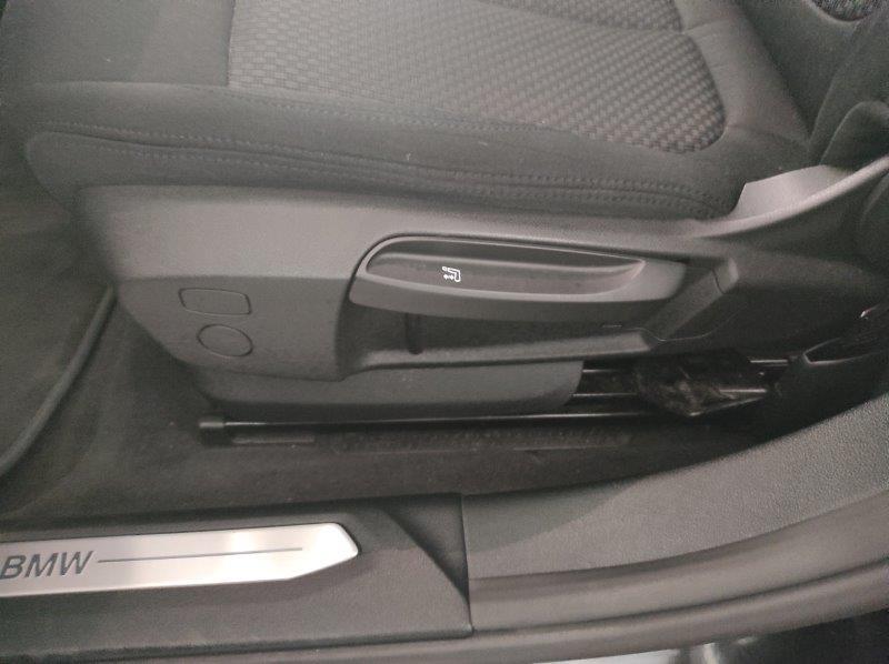 BMW Serie 1 (F40) - 118d 5p. Business Advantage
