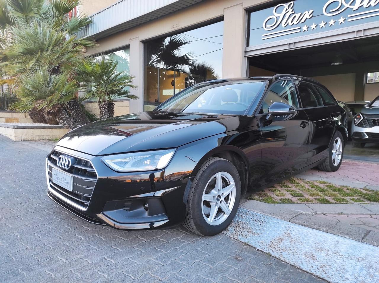 Audi A4 Avant 30 TDI/136 CV S tronic