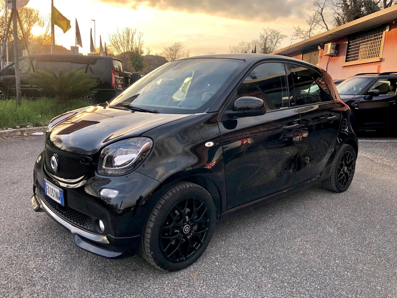 Smart ForFour 90 0.9 Turbo twinamic Passion Sport Black Edition Uff.Mercedes Service Permute e Rate