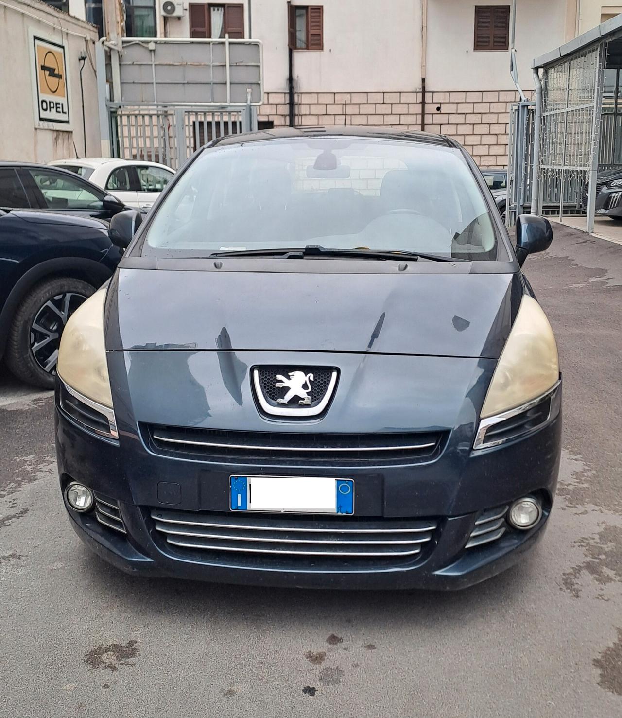 PEUGEOT 5008 1.6 HDi 112cv 7 POSTI