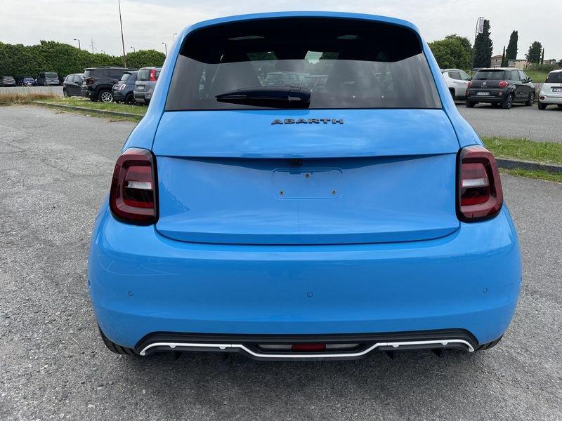 Abarth 500e 500e