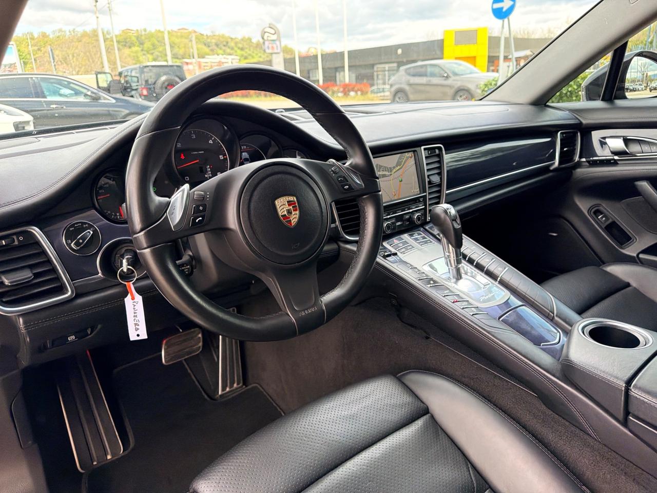 Porsche Panamera 3.0 Diesel 300cv da vetrina