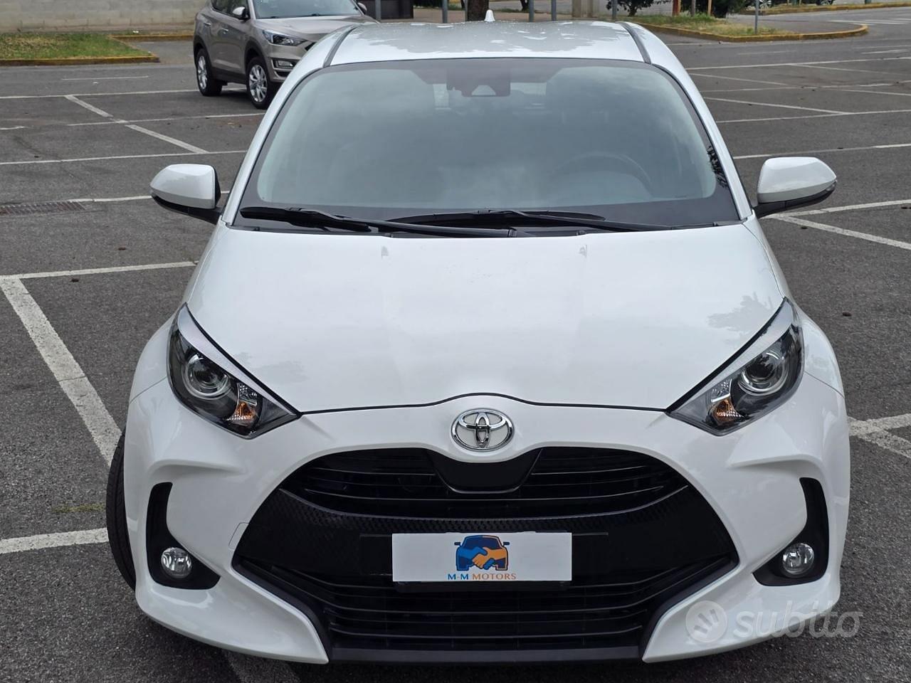 TOYOTA Yaris 1.0 5 porte Active