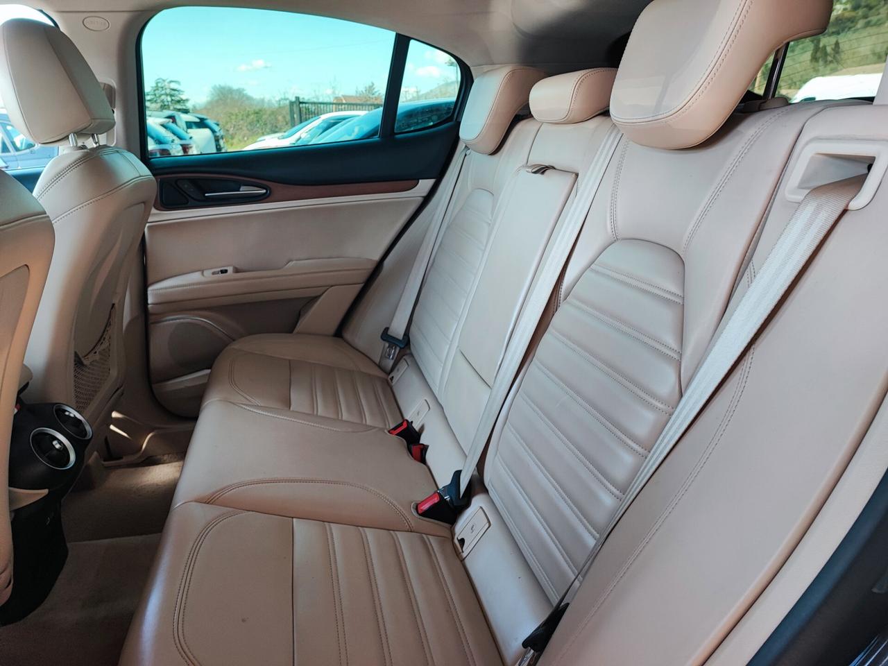 Alfa Romeo Stelvio 2.2 Turbodiesel 180 CV AT8 Q4 Super
