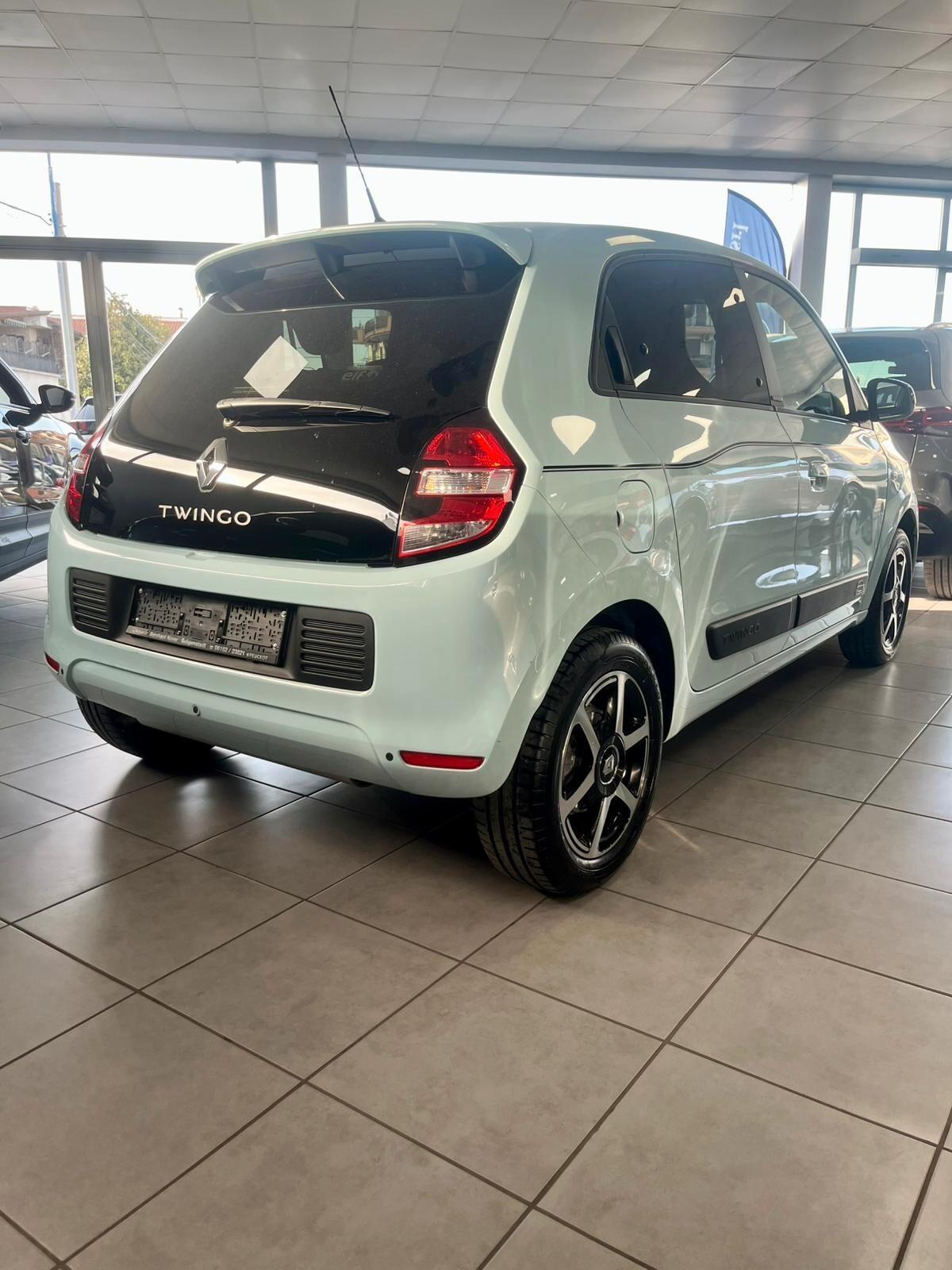 Renault Twingo SCe LIMITED AUTOMATIC