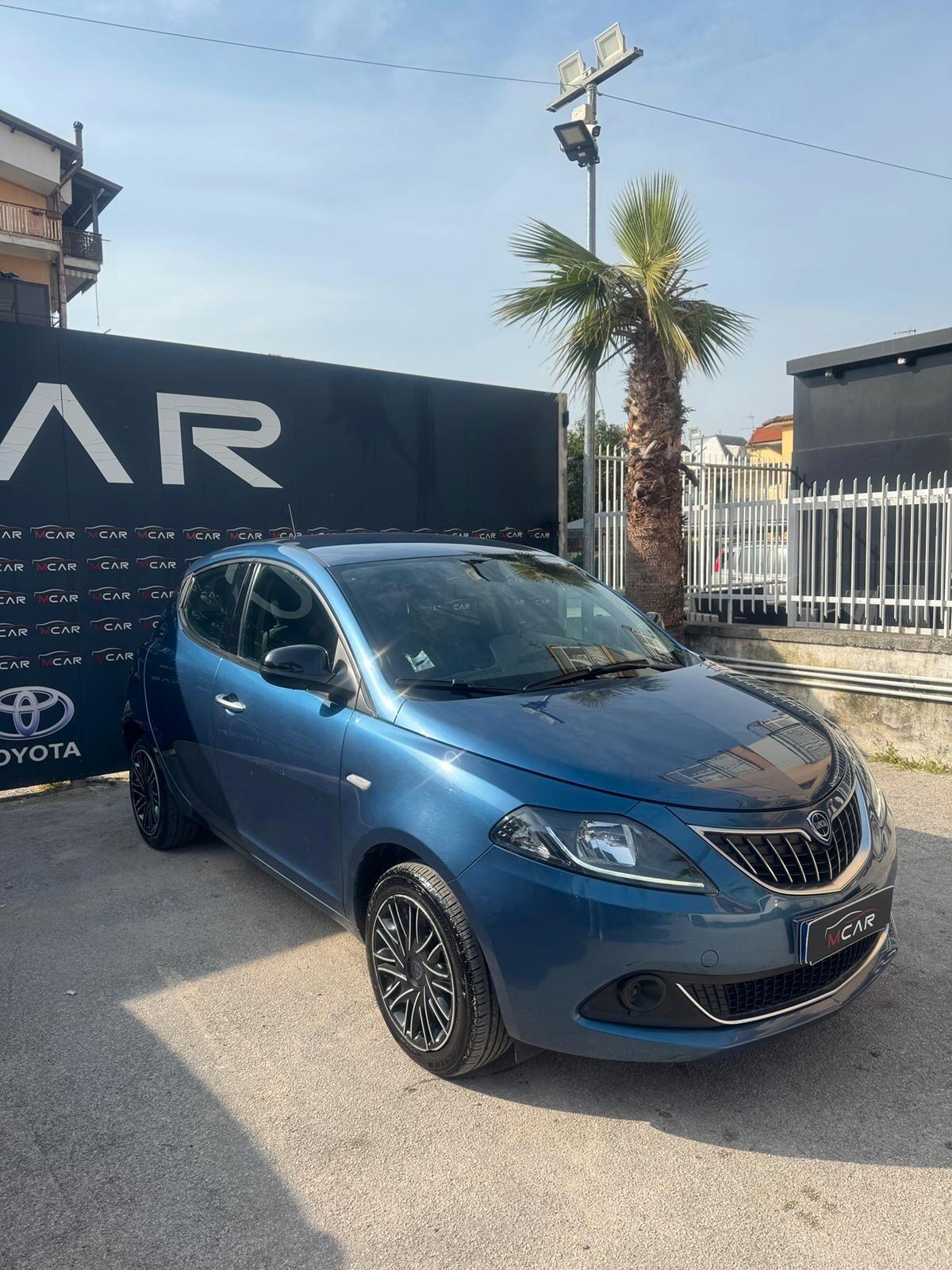 LANCIA YPSILON HYBRID 1.0 70CV