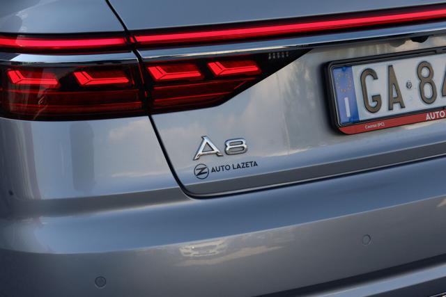AUDI A8 55 TFSI 3.0 quattro tiptronic