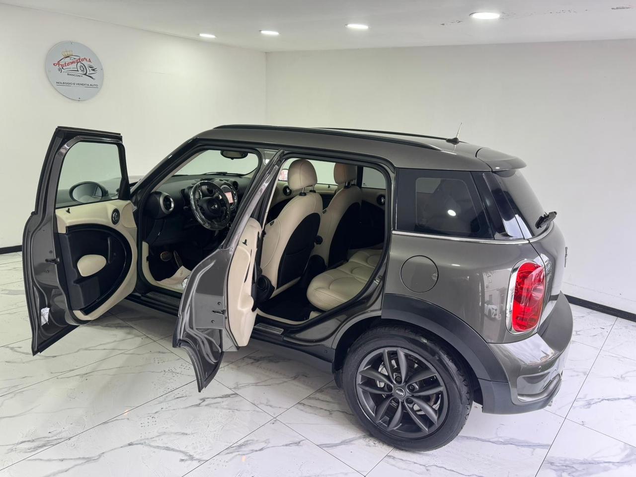 Mini Cooper Countryman 2.0 SD ALL4-GARANTITA-2011