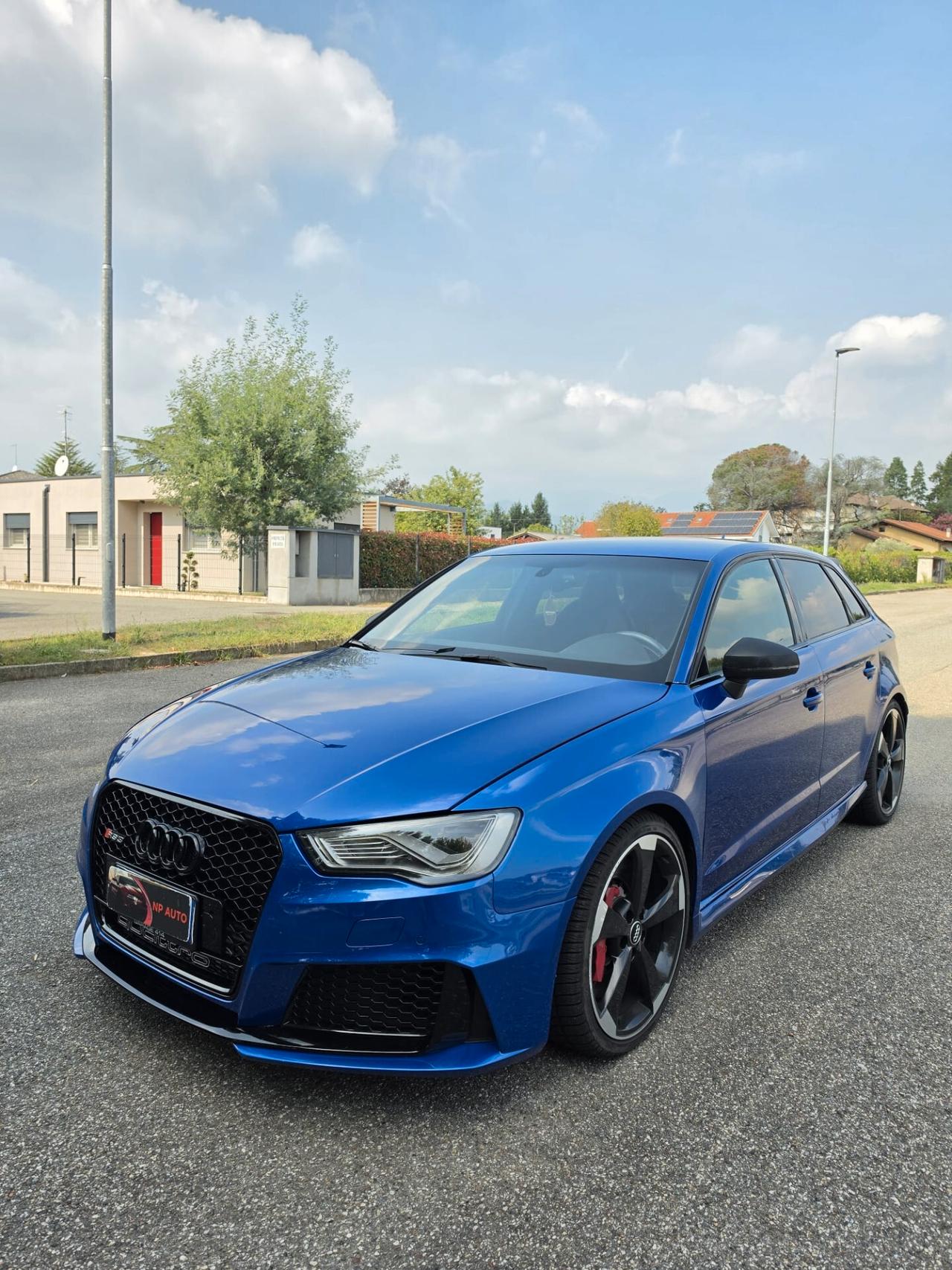 Audi RS3 TFSI quattro S tronic