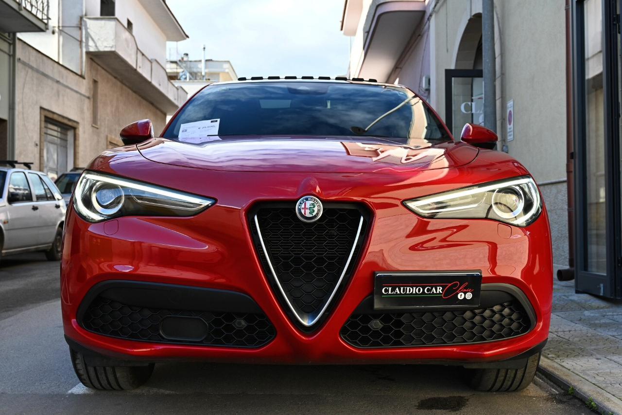 Alfa Romeo Stelvio 190 CV AT8 Q4 Tetto GANCIO