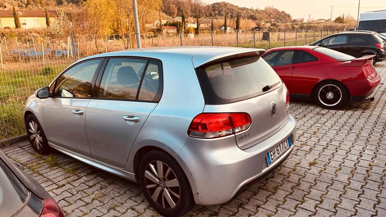 Volkswagen Golf 1.6 TDI DPF 3p. Highline 2011