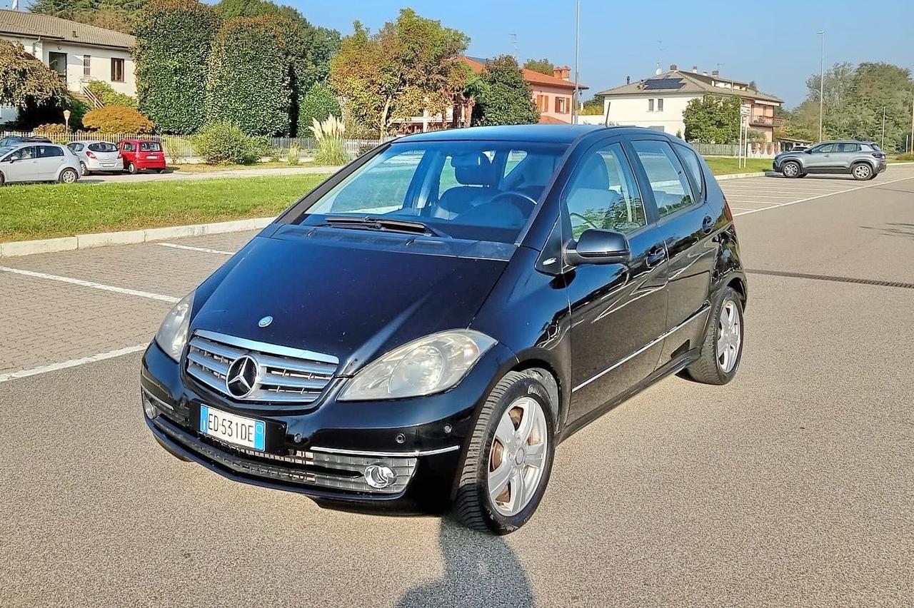 Mercedes-benz A 160 CDI AUTOMATIC*Sensori*Sedili risc*Neopatentati