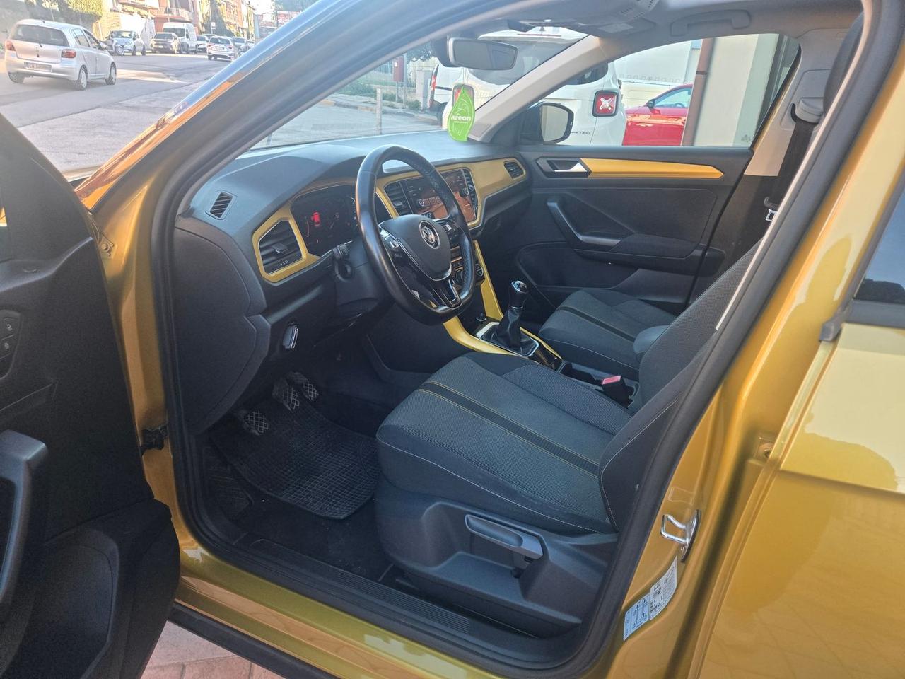 Volkswagen T-Roc 1.6 TDI Advanced #50800