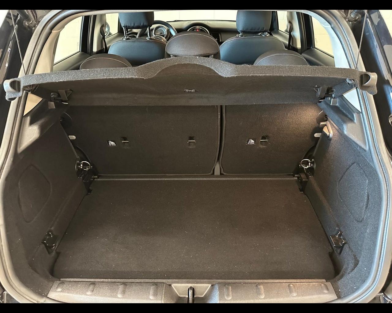 MINI Mini 5 porte (F55) - Mini 1.5 One 75 CV 5 porte