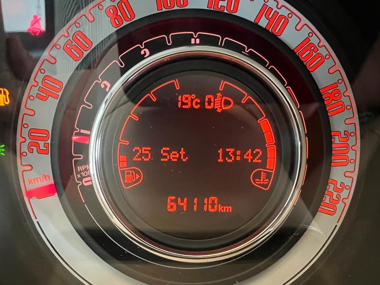 Fiat 500 1.2 Lounge km 64.110 ok neopatentati