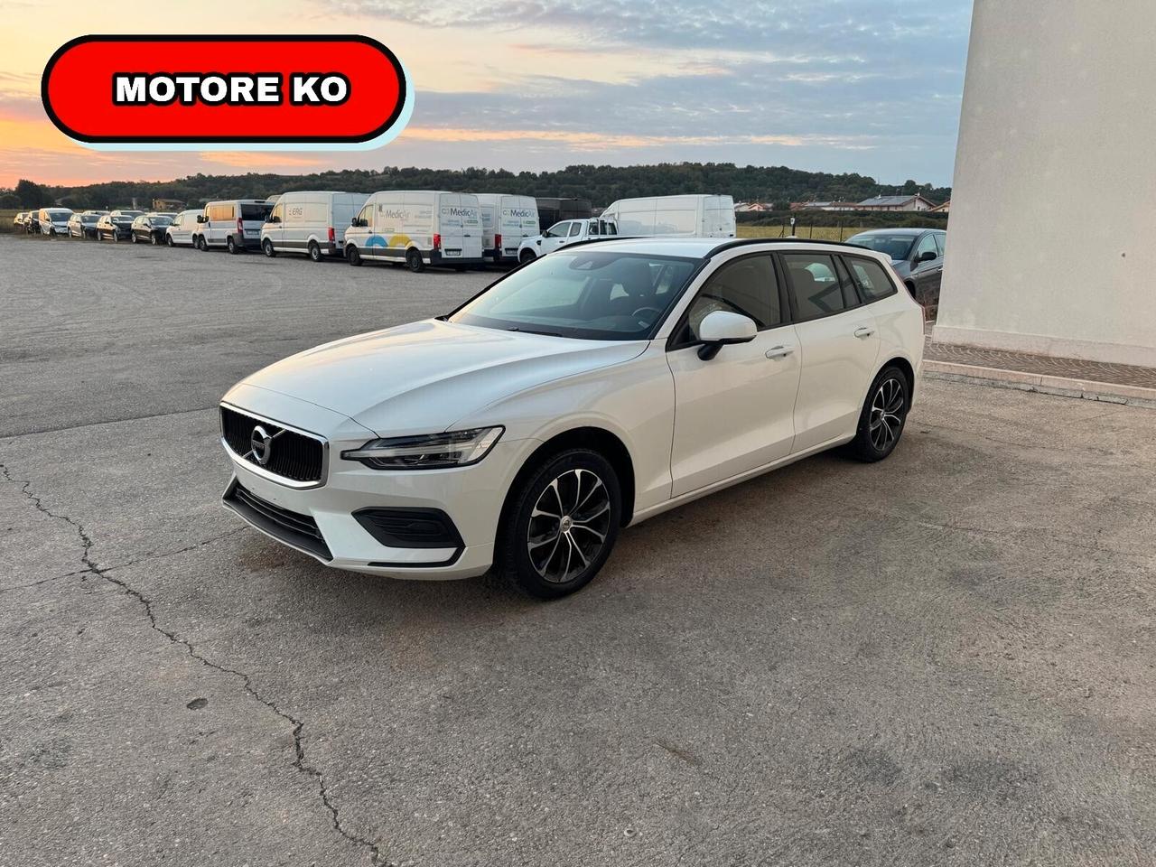 Volvo V60 2.0 b4 Momentum auto MOTORE KO
