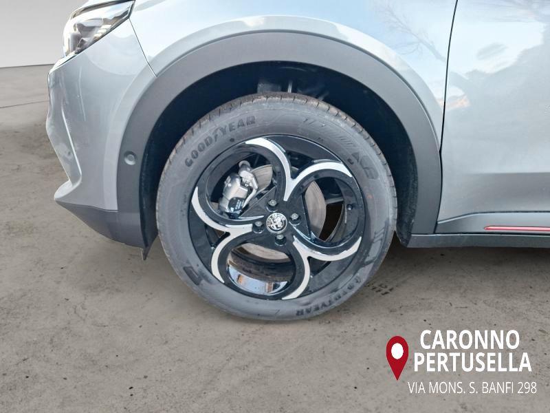 Alfa Romeo Junior 1.2 ibrida Speciale 145cv edct6