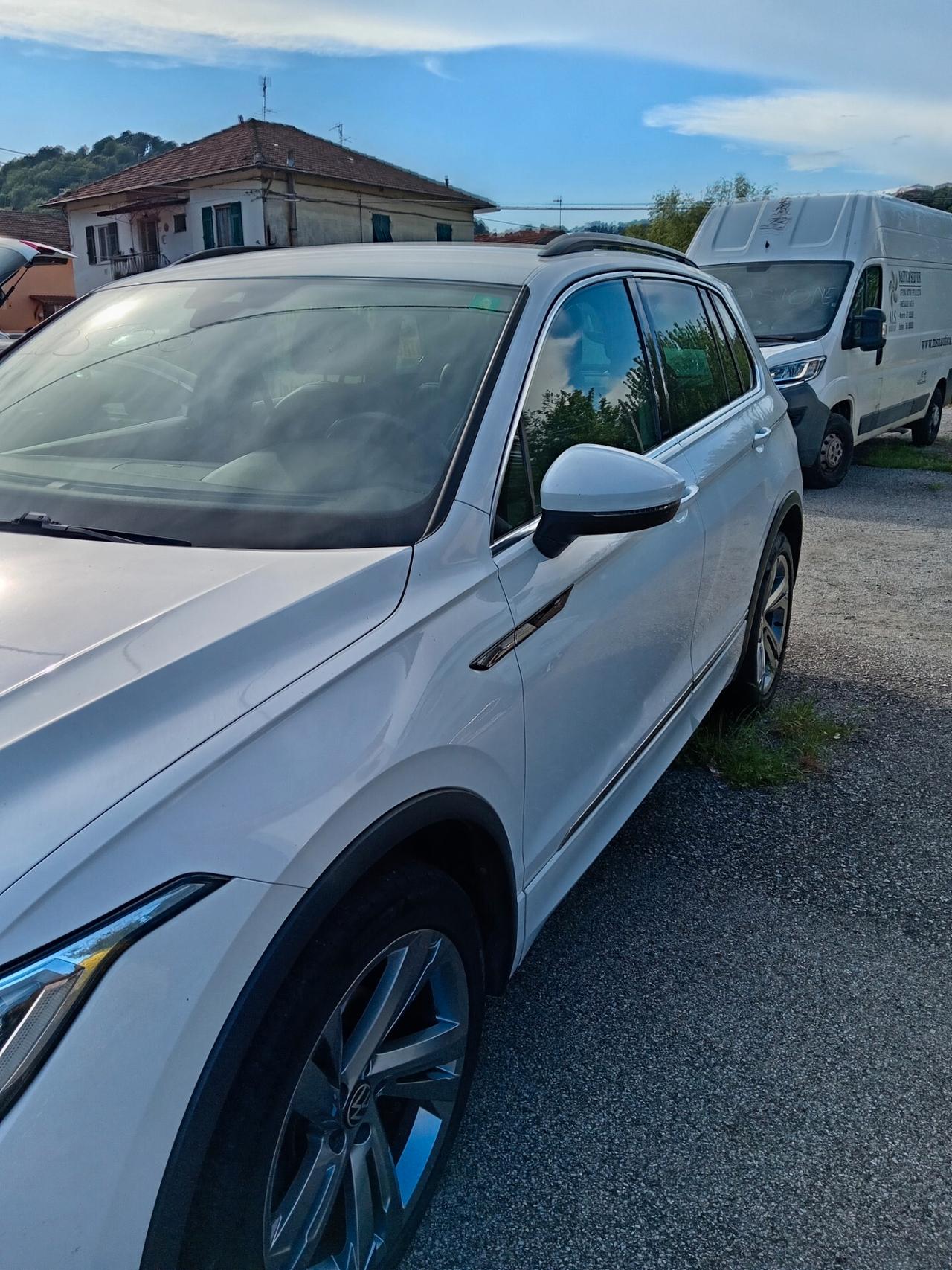 Volkswagen Tiguan 1.5 TSI 150 CV DSG ACT R-Line