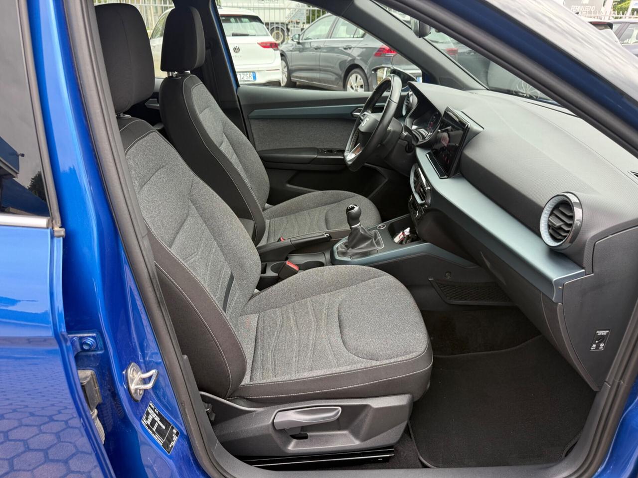 Seat Arona 1.0 EcoTSI 110 CV XPERIENCE OK NEOPATENTATI in arrivo