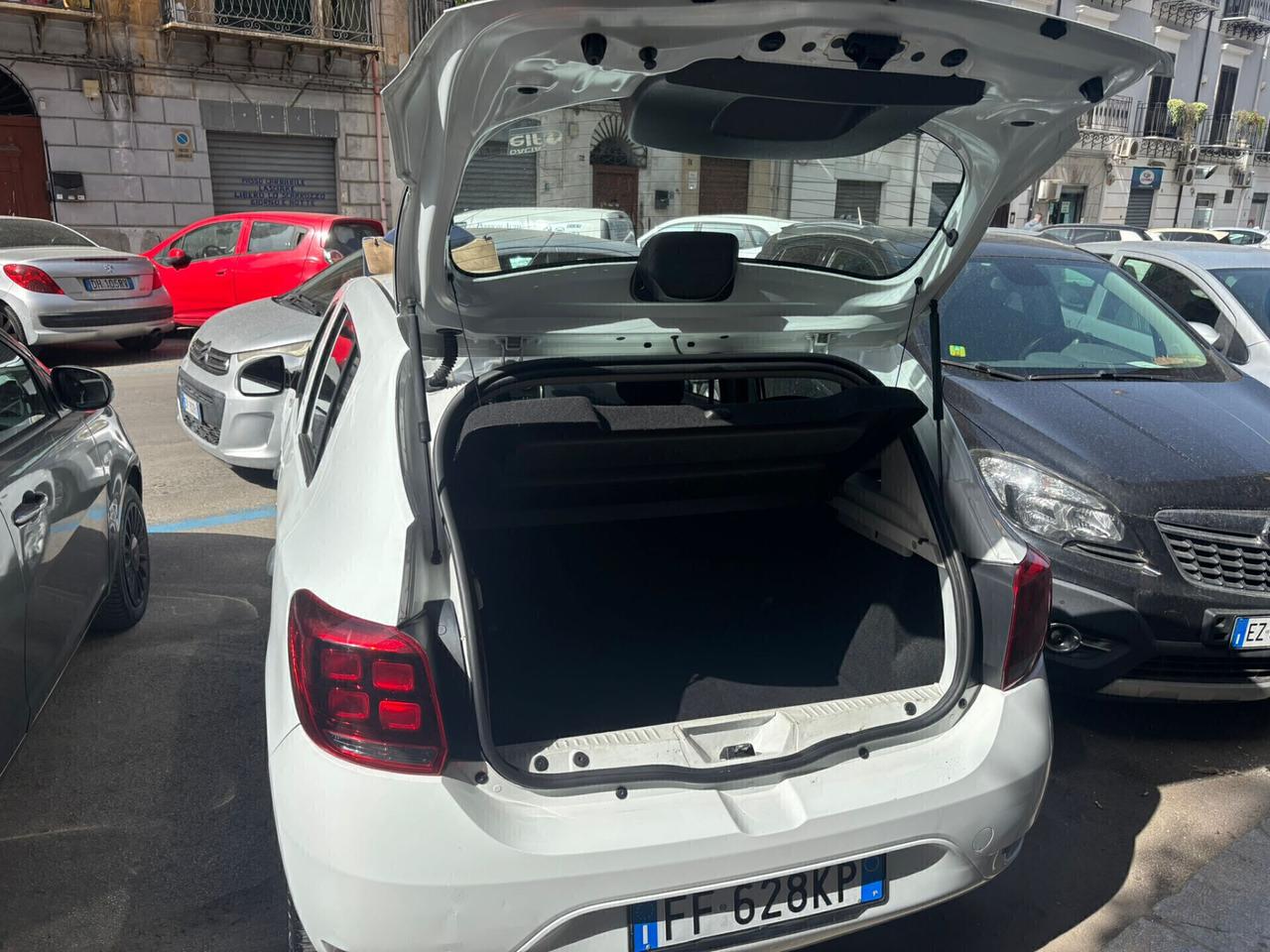 Dacia Sandero 0.9 TCe 90CV Easy-R Lauréate FINANZIABILE