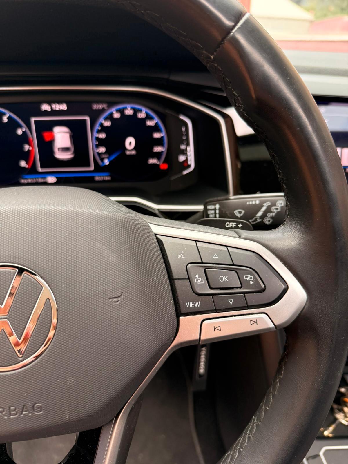 Volkswagen Taigo 1.5 TSI ACT 150 CV DSG R-Line