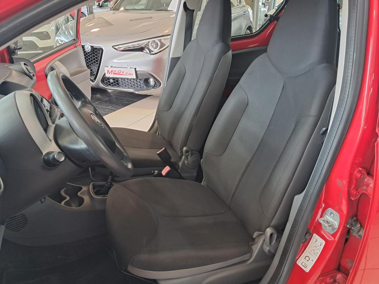 Toyota Aygo 1.0 12V 68 cv 5p. Now