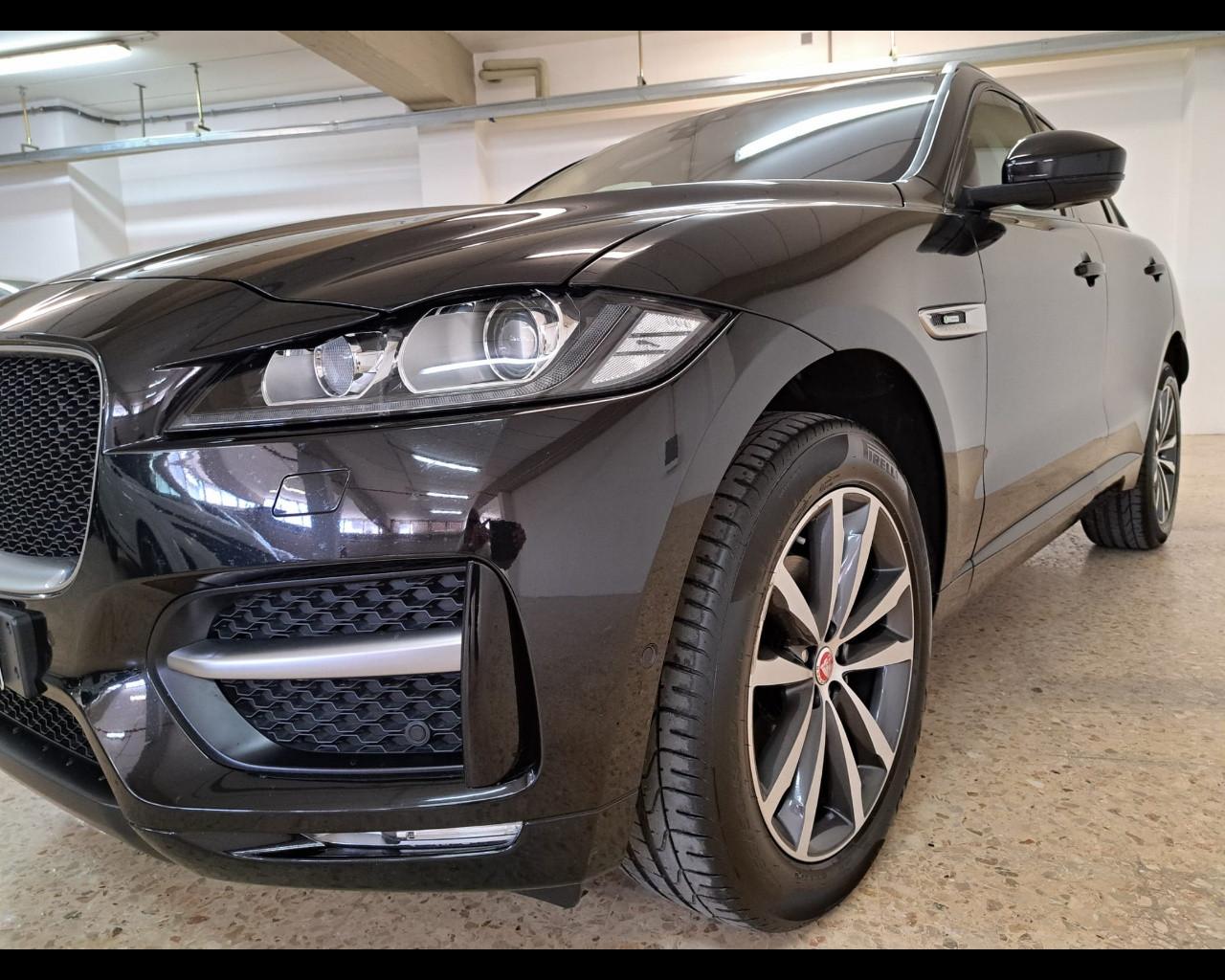 JAGUAR F-Pace 2.0d R-Sport awd 180cv auto