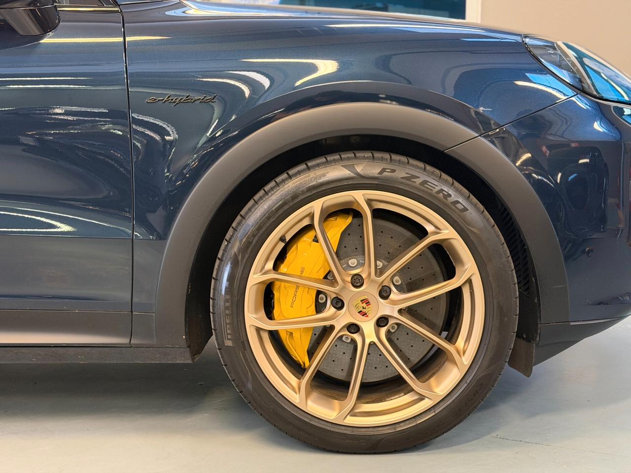 Porsche Cayenne Coupe 4.0 TURBO GT - E-HYBRID FULL CARBON