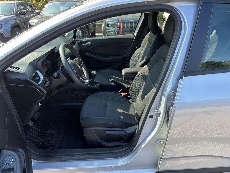 Renault Clio V 2019 1.0 tce Zen Gpl 100cv my21