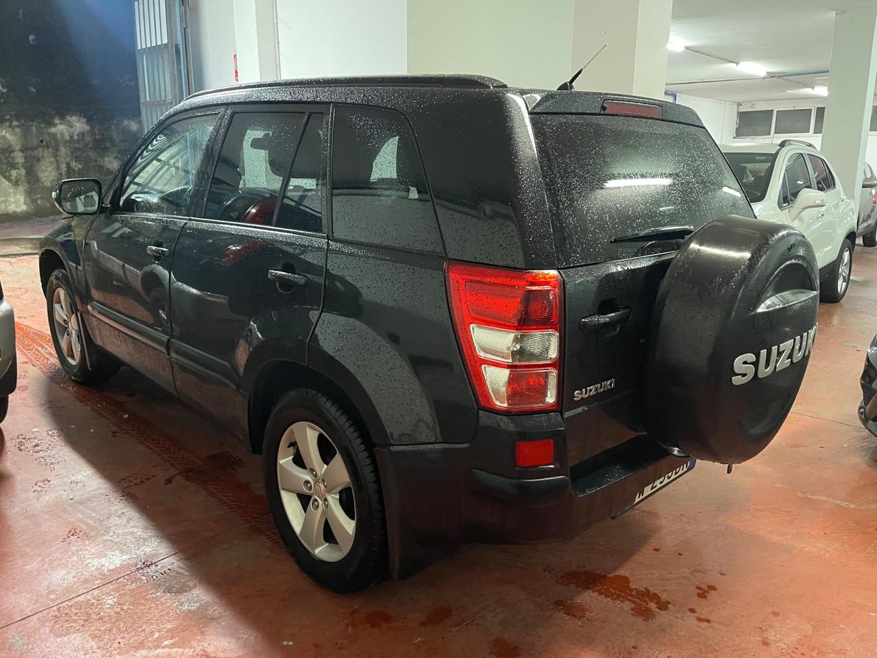 Suzuki Grand Vitara 2.0 16V 5 porte