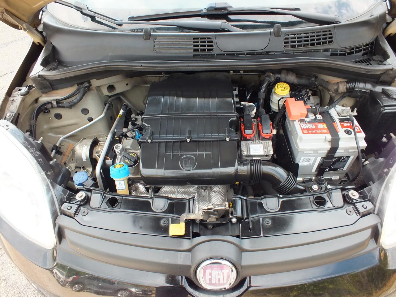 FIAT PANDA 1.2 LOUNGE 5 POSTI
