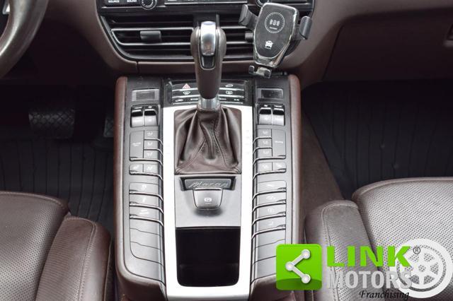 PORSCHE Macan 3.0 S