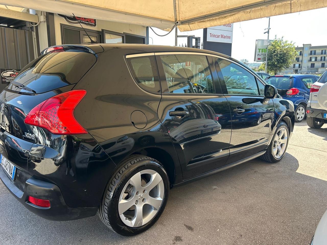 Peugeot 3008 1.6 HDi 110CV Business